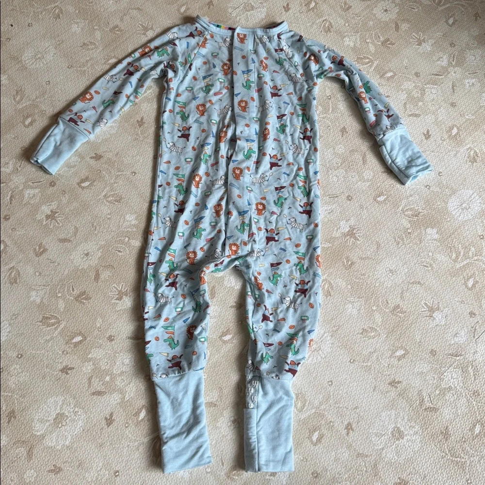 Magnetic Me - Magnetic Convertible Coverall - Picture 1 of 4
